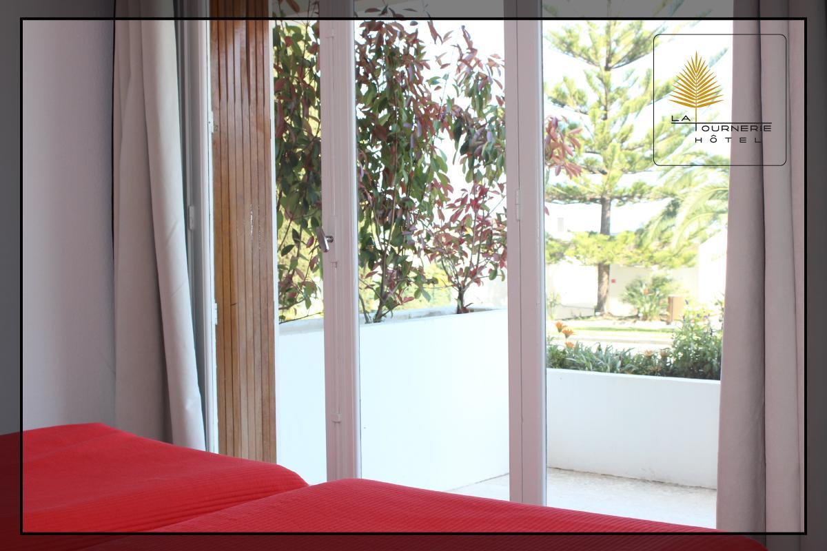 La Tournerie Hotel ม็องตง ภายนอก รูปภาพ