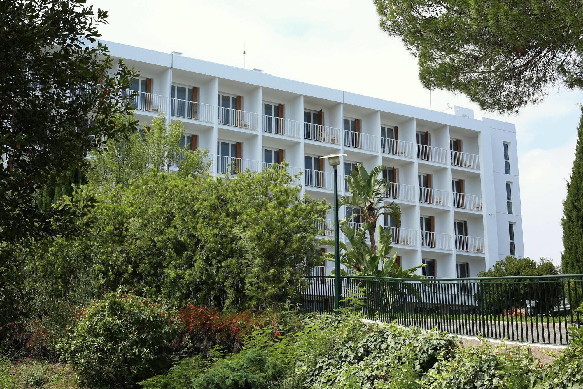 La Tournerie Hotel ม็องตง ภายนอก รูปภาพ